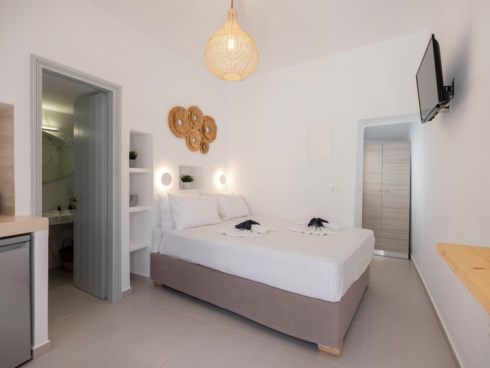 Hotel M And M Paros Studio