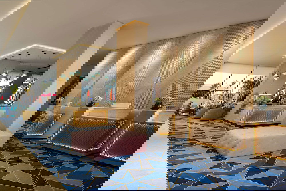 Hotel Avani Muscat Hotel & Suites