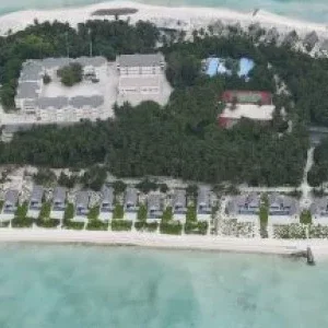 Hotel Madifushi Private Island cazare Maldive