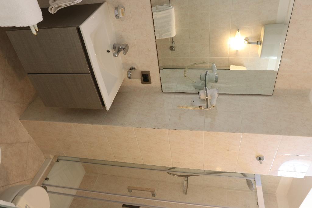 Hotel Capri Bougainville