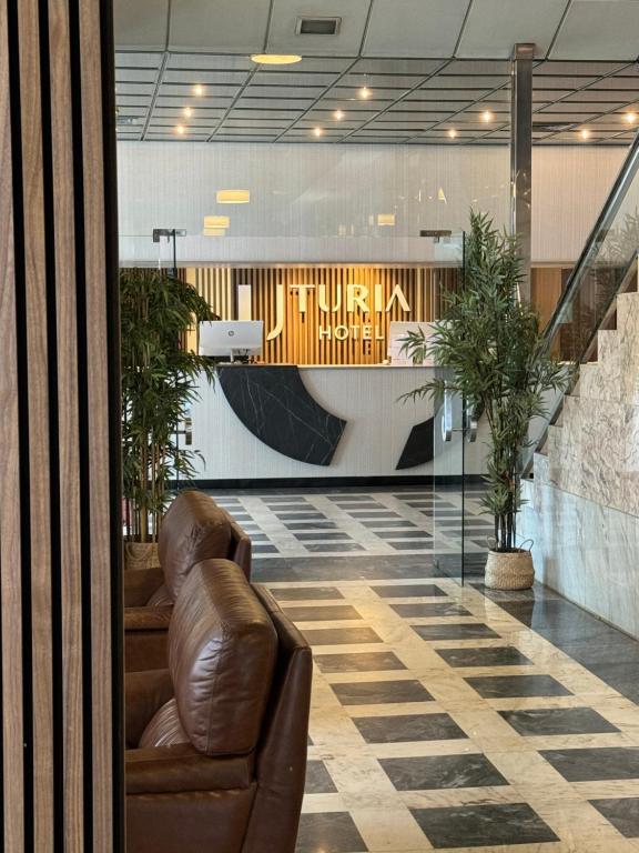 Hotel Turia