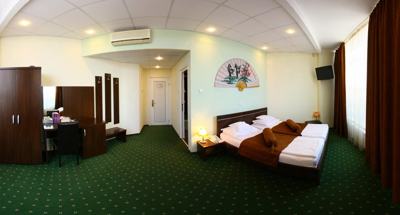 Hotel Select