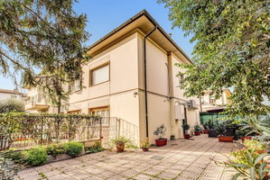 Hotel Aweshome - Vintage Rooms cazare Pisa
