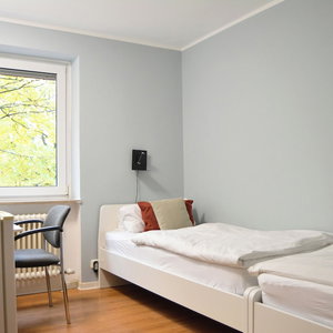 Hotel 1/2/Sleep Hostel Nürnberg Messe cazare Nuremberg