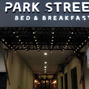 Hotel 10 Park Street Bed & Breakfast cazare Gorakhpur