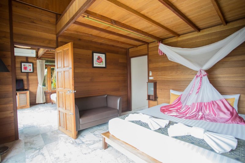 Hotel 100 Islands Resort & Spa