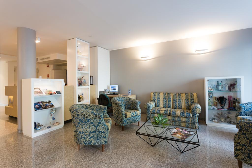 Hotel Hotel Airmotel