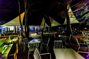 Hotel Ecuador Resort cazare Vlore