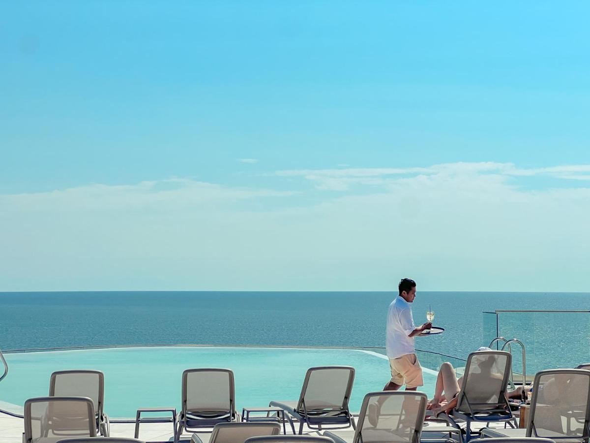 Noa Grifid Hotel