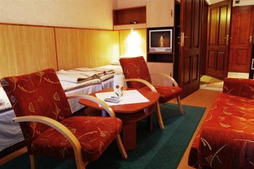Hőforrás Hotel