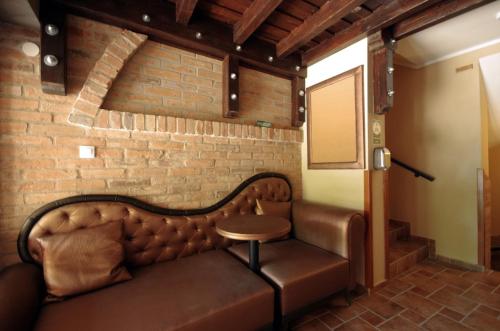 Várfürdö-Panzió Apartmanház