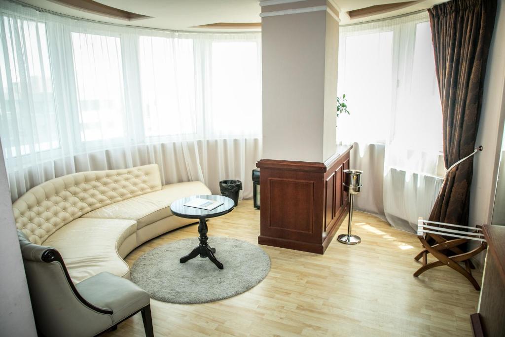 Hotel Megalos