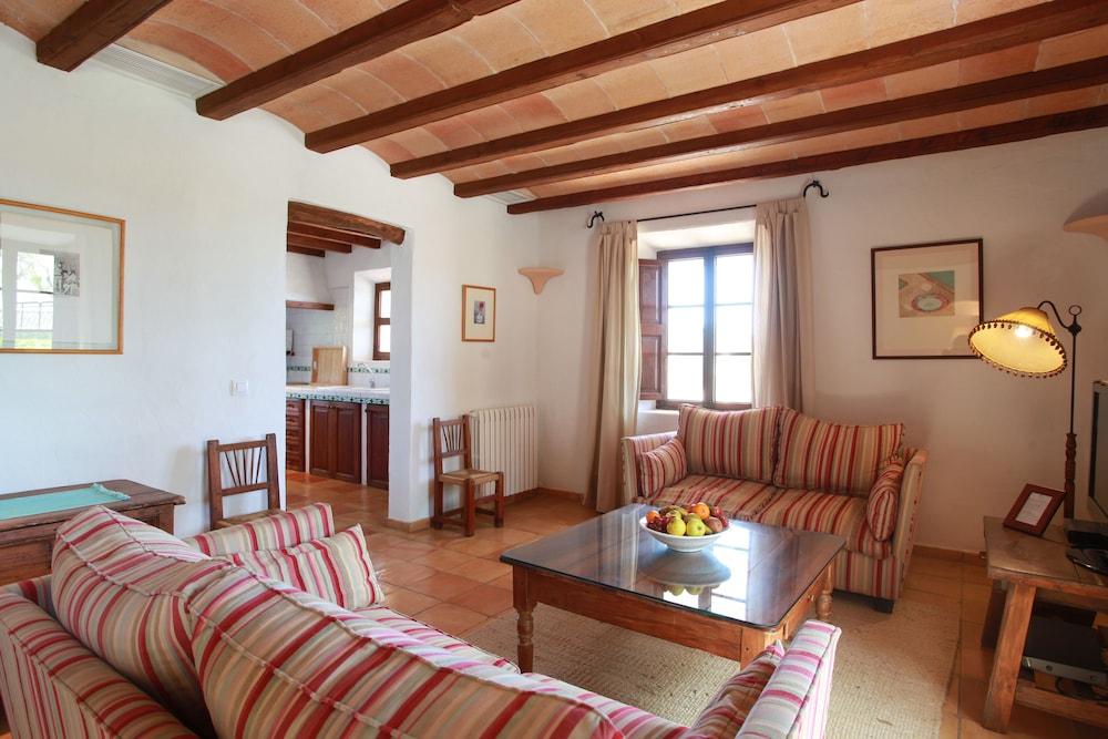 dal travel Son Siurana