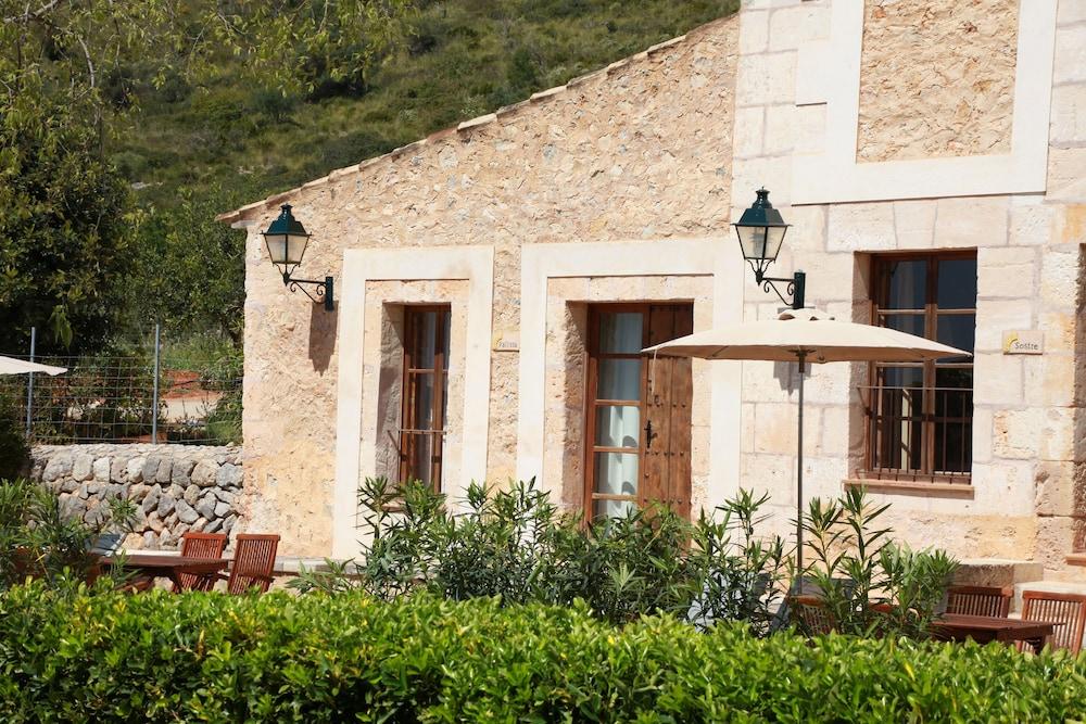 dal travel Son Siurana