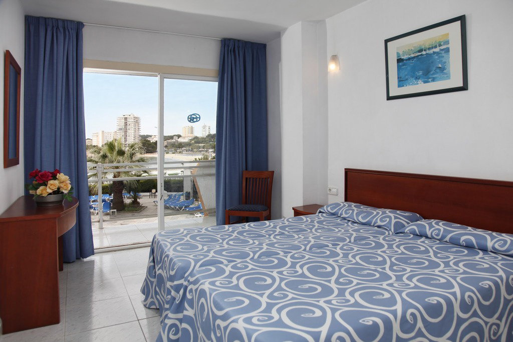 dal travel Apartamentos Roc Portonova