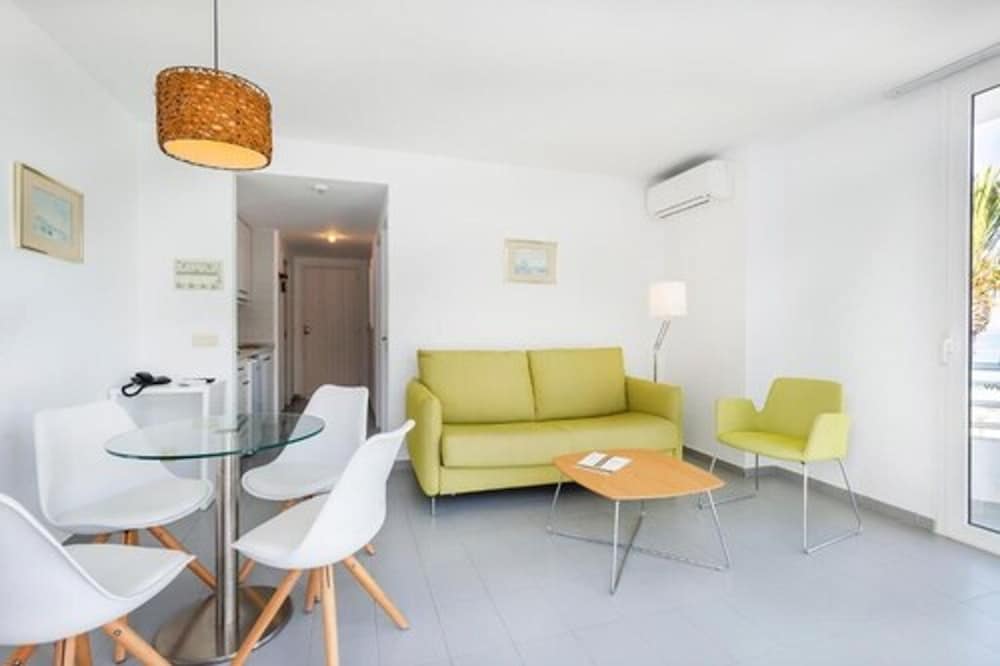 dal travel Morito Beach Apartments