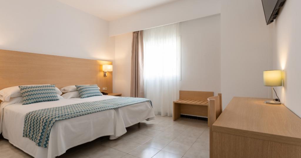 dal travel Hotel Riutort
