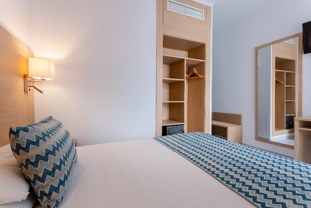 dal travel Hotel Riutort