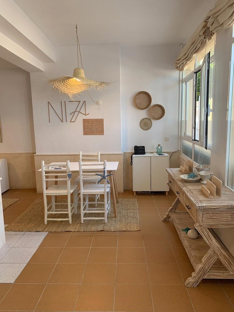 Inner Niza Paguera