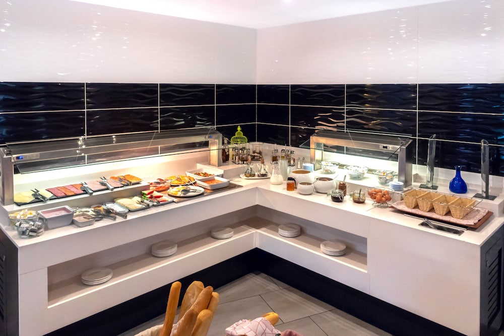dal travel Hostal Neptuno