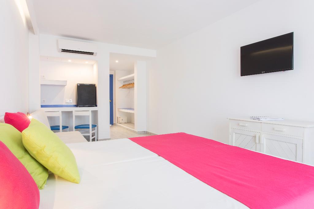 dal travel Guya Wave Hotel