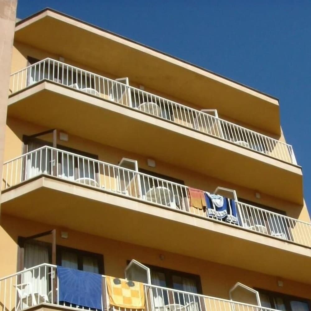Hotel The Hostal Tierramar