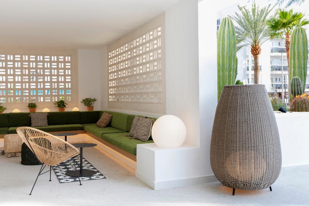 dal travel Hotel Hm Ayron Park
