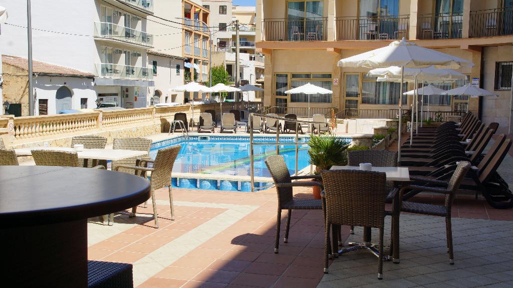dal travel Hotel Iris