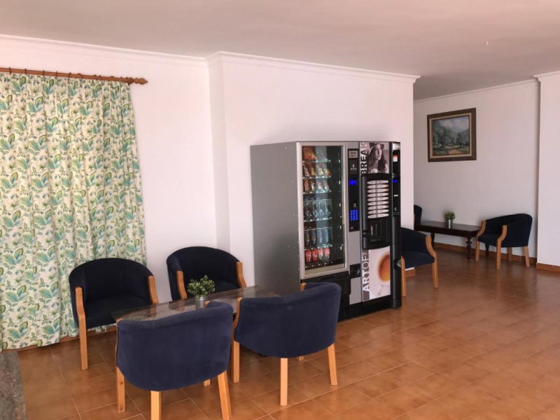 dal travel Apartamentos Midas