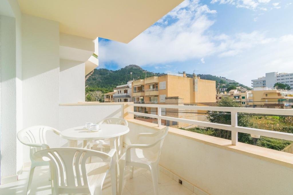 dal travel Apartamentos Massanet