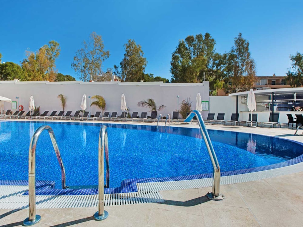 dal travel Aparthotel Y Hotel Paguera Beach