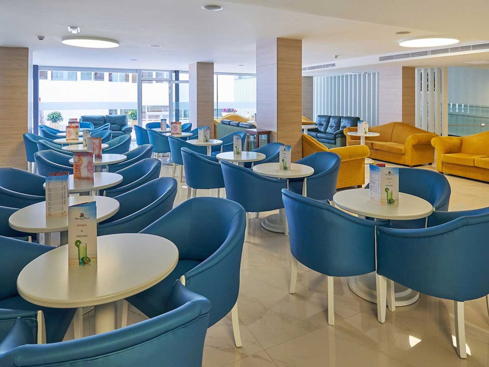 dal travel Aparthotel Y Hotel Paguera Beach