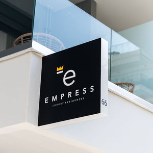 Hotel Empress Luxury Residences cazare Volos