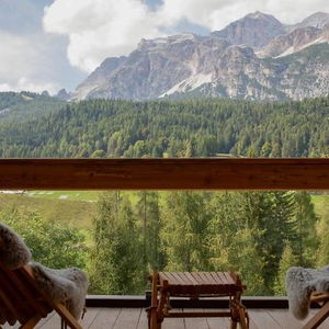 Hotel Dolomiti Lodge Alvera cazare Cortina d'Ampezzo