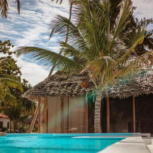 Sejur Tiki Beach Club And Resort vacanta Zanzibar