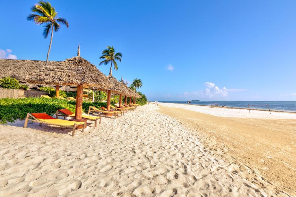 Ahg Sun Bay Mlilile Beach Hotel