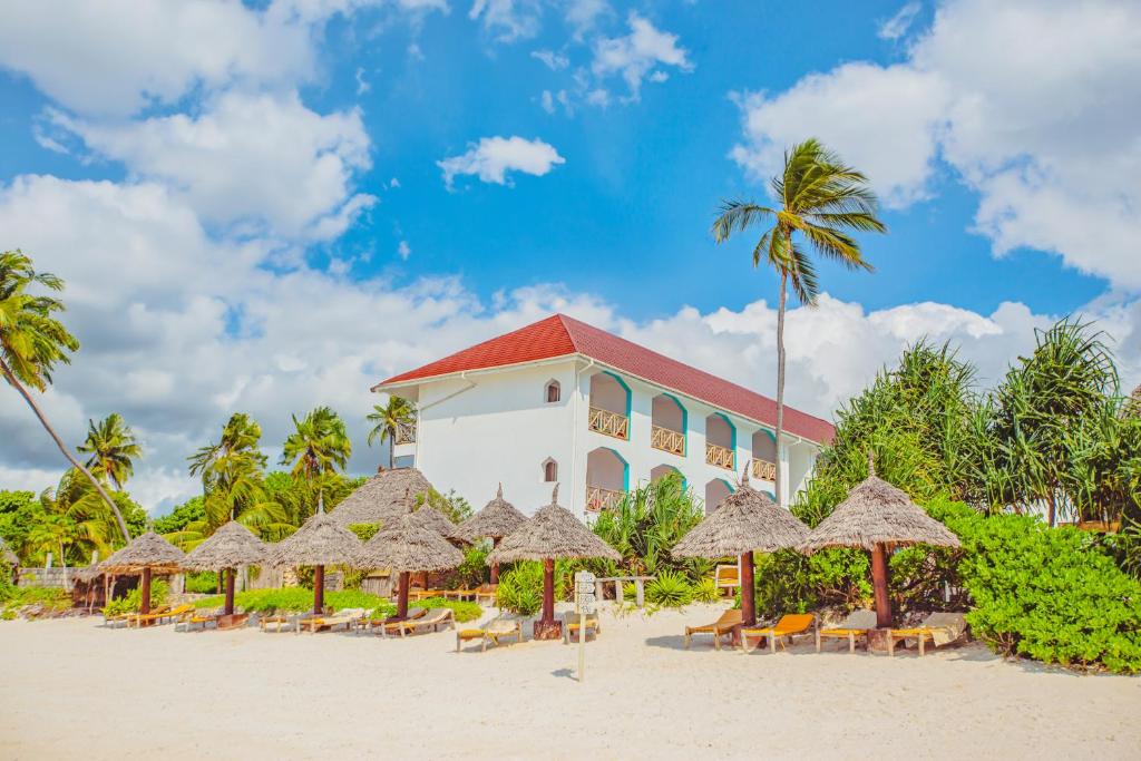 Hotel Ahg Sun Bay Mlilile Beach Hotel