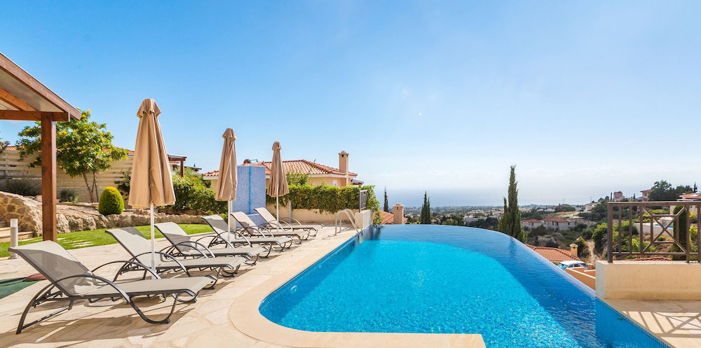 dal travel Resitour - Perneri Villas