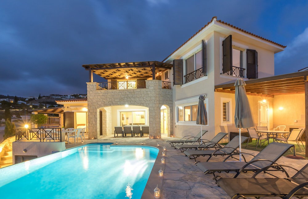 dal travel Resitour - Perneri Villas