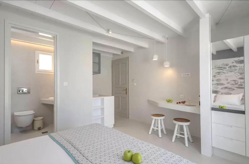 Antony Suites And Residences