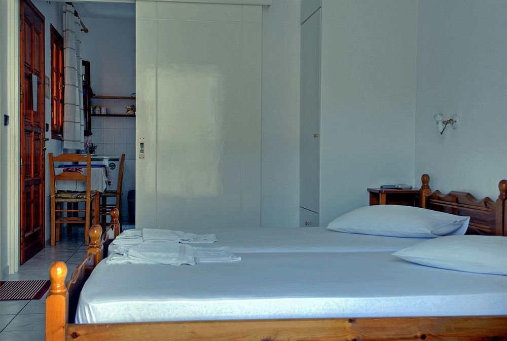 Kapetanos Rooms