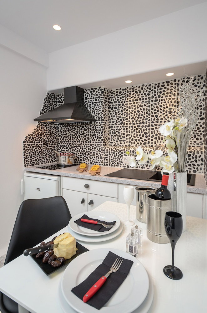 Naxos Evilion Luxury Apartments And Suites