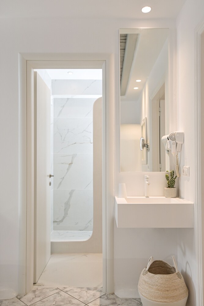 Naxos Evilion Luxury Apartments And Suites