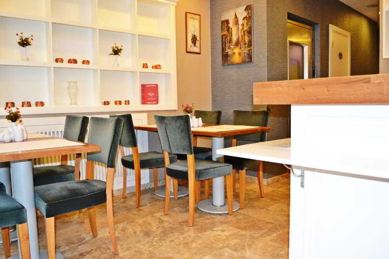 Hotel Alyon Suite