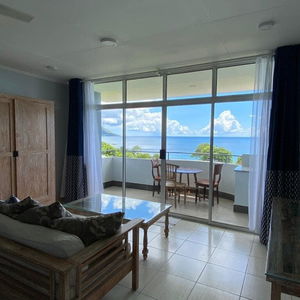 Sejur Beauvallon Studios vacanta Victoria