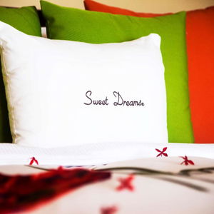 Sejur Doubletree By Hilton Seychelles - Allamanda Resort & Spa vacanta Victoria