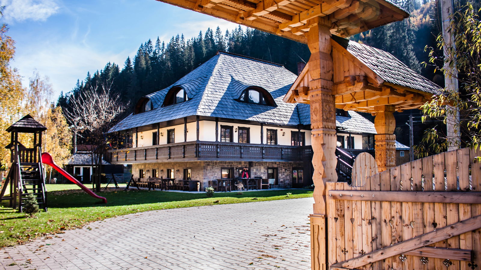 Hotel Pensiunea La Moara