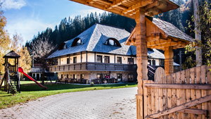 Hotel Pensiunea La Moara cazare Fundu Moldovei