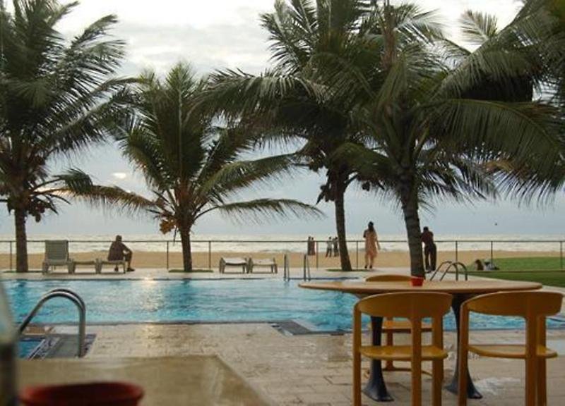 Camelot Beach Hotel