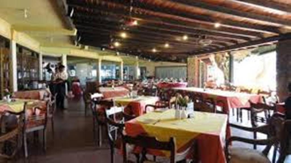 Camelot Beach Hotel